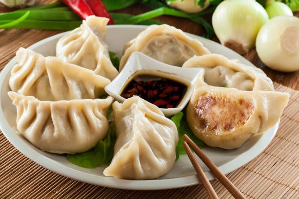 momos